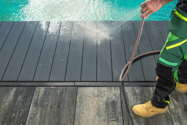 Best Garage Pressure Washing  in Carpendale, WV